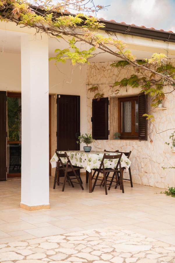 Trullo Della Murgia - Villa Castel Del Monte  Ngoại thất bức ảnh
